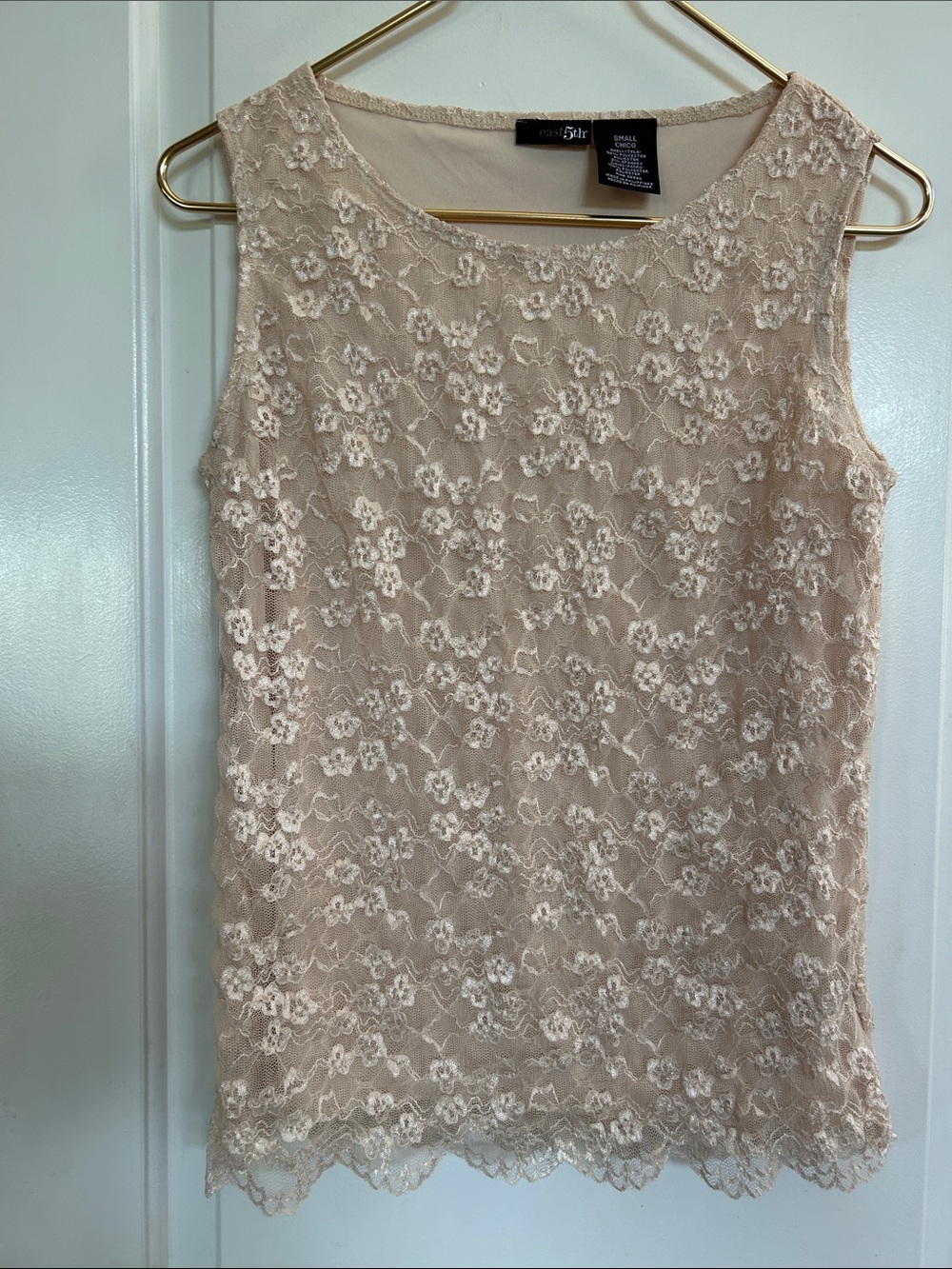 East 5th Ivory Lace Shell-S